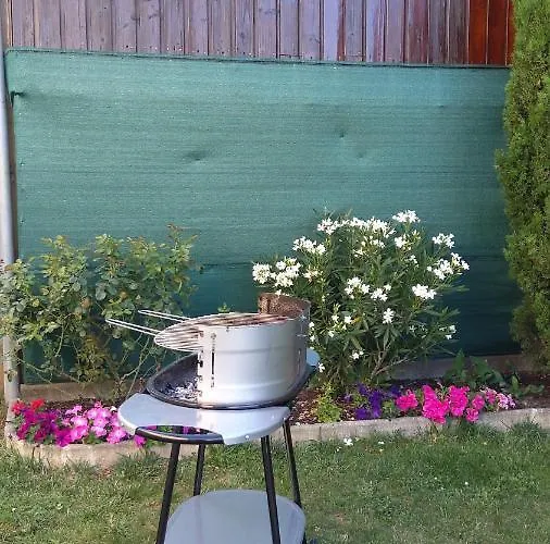 Σπίτι διακοπών Le Poulailler De La Chayrie Lacapelle-Marival