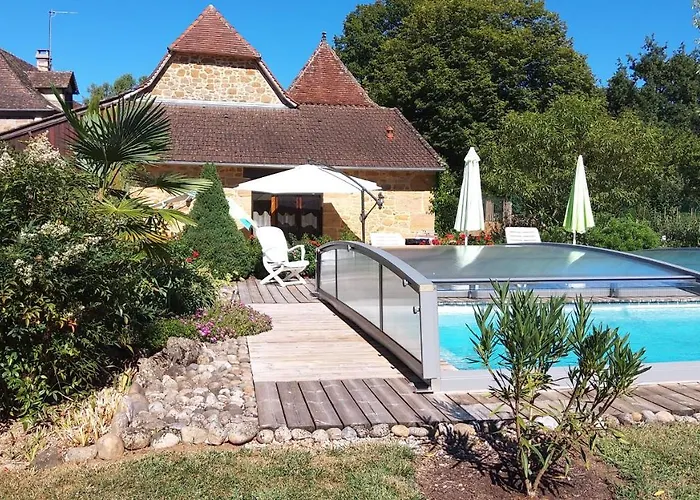 Le Poulailler De La Chayrie * Lacapelle-Marival