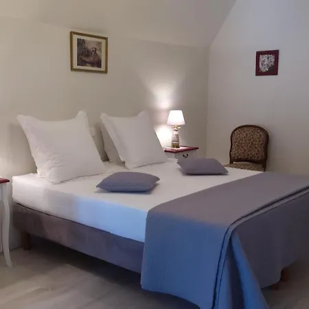 Le Poulailler De La Chayrie Holiday home Lacapelle-Marival